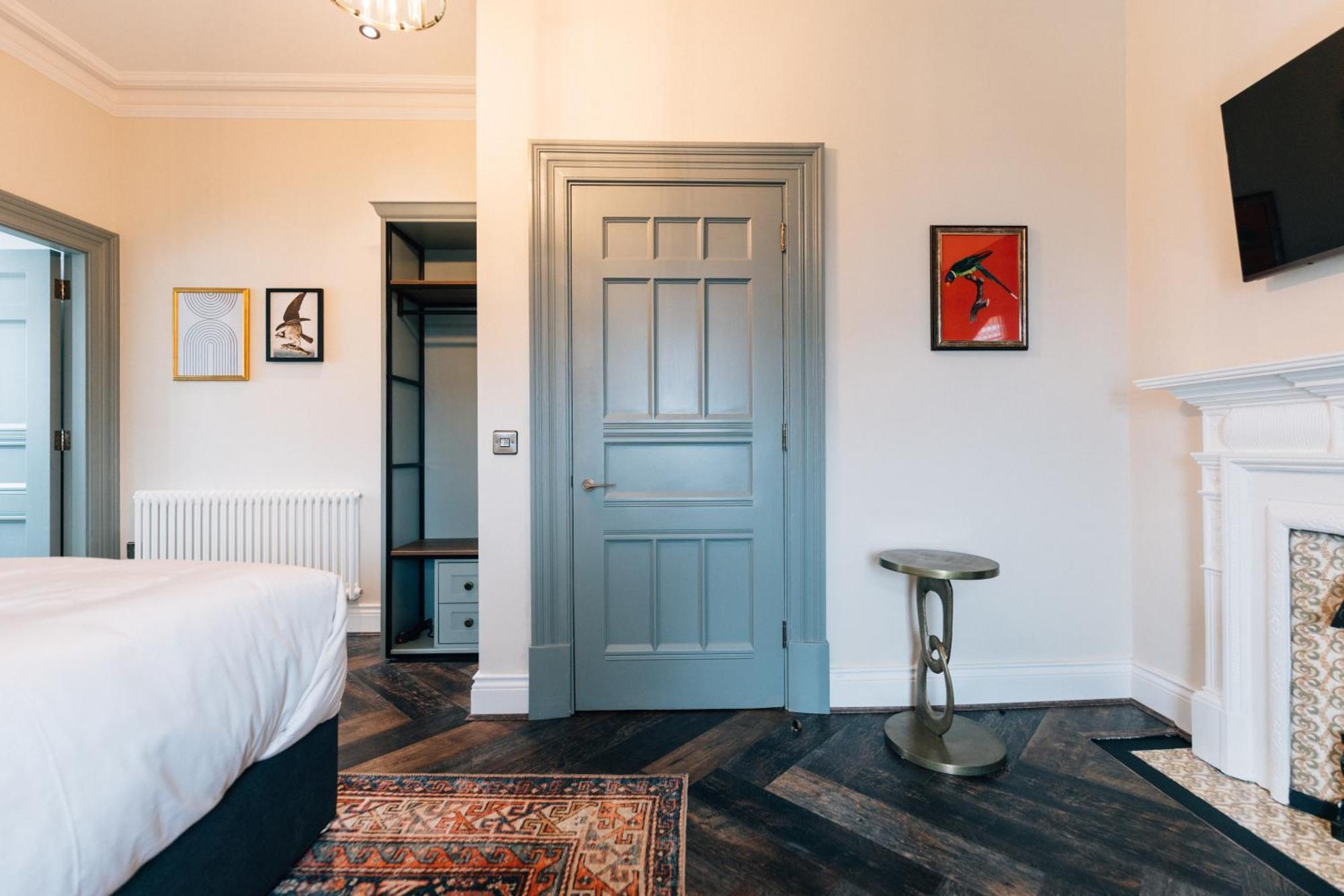 Bank Apartments Портраш Экстерьер фото